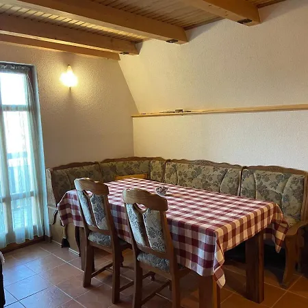 Vikendica Cajusa Holiday home *