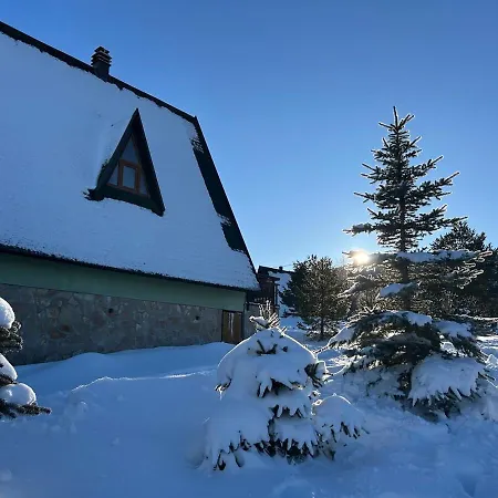 Vikendica Cajusa Holiday home *