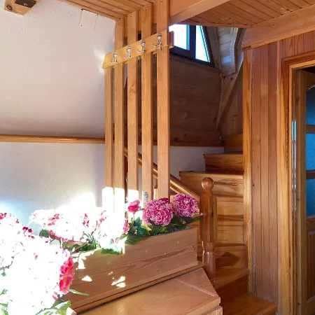 Holiday home Vikendica Cajusa